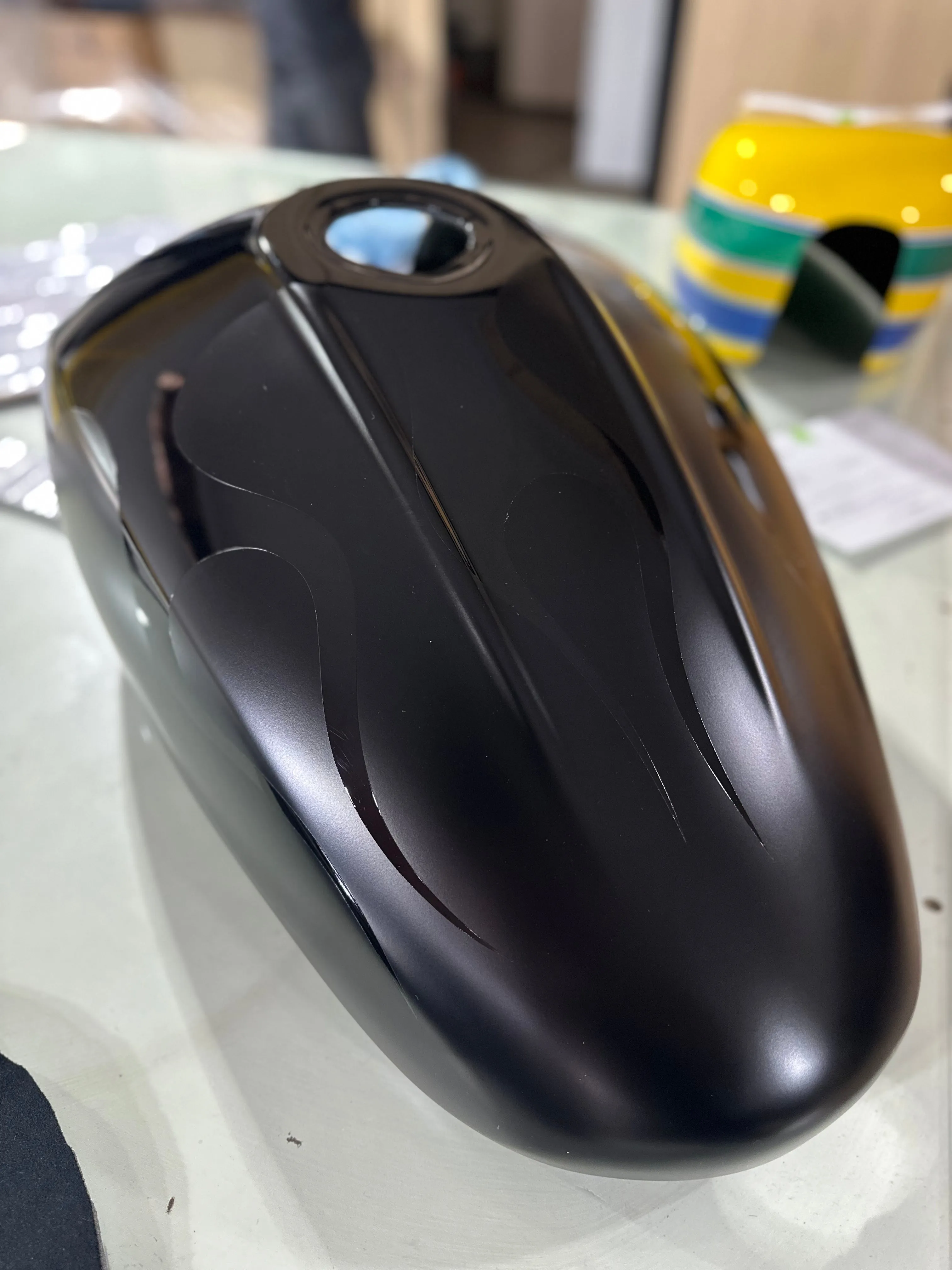 DOUBLE VARNISH - Iron