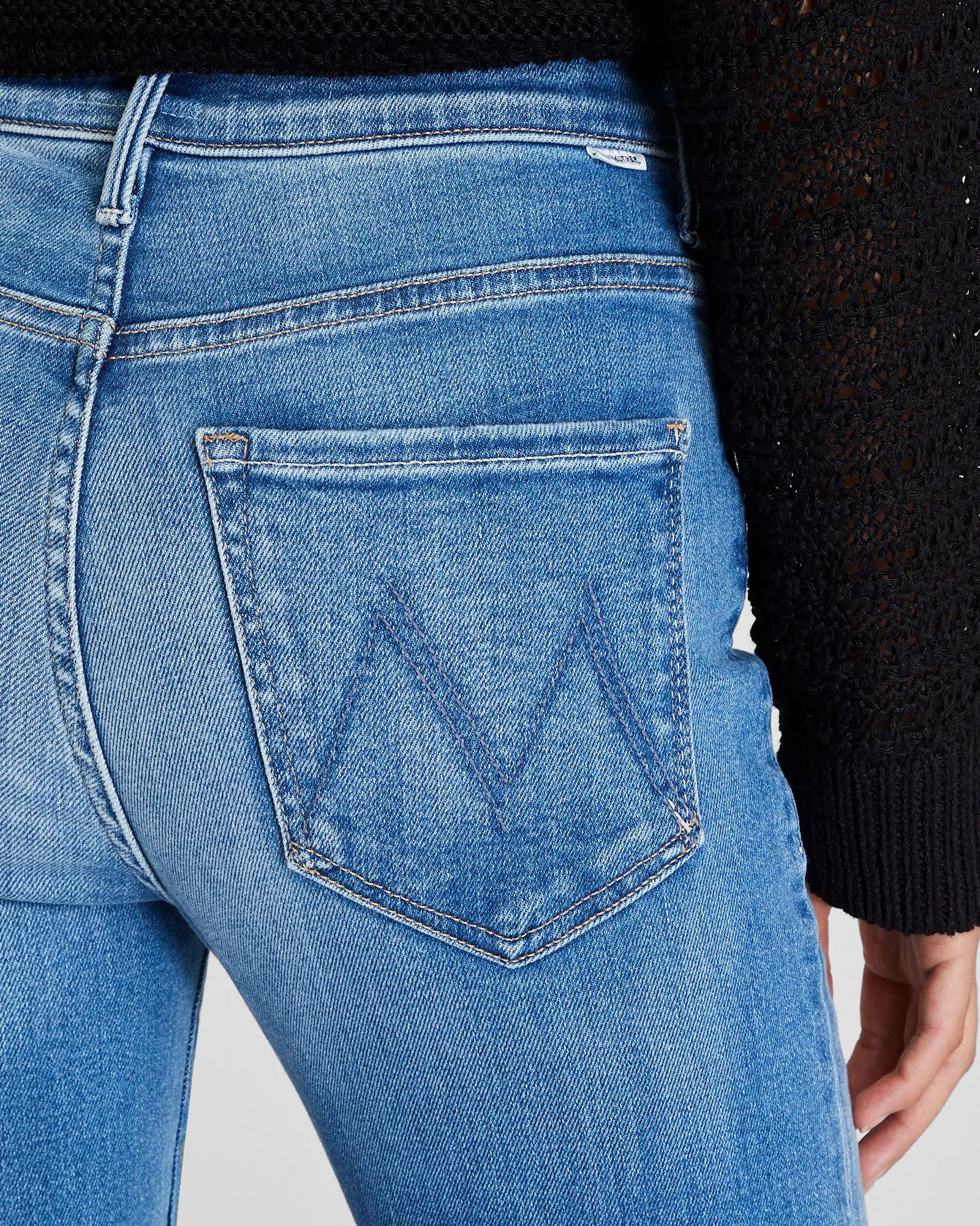 MOTHER The Weekender Jeans