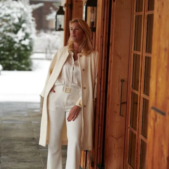 Peacock Gold White Coat