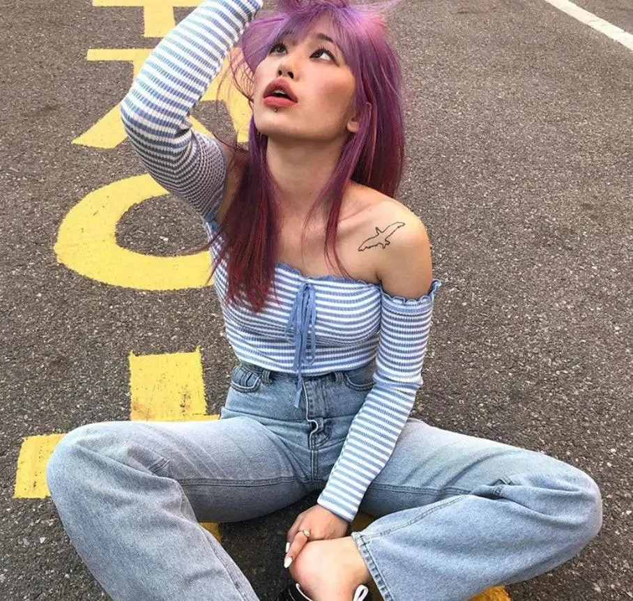Striped One-Shoulder T-shirt
