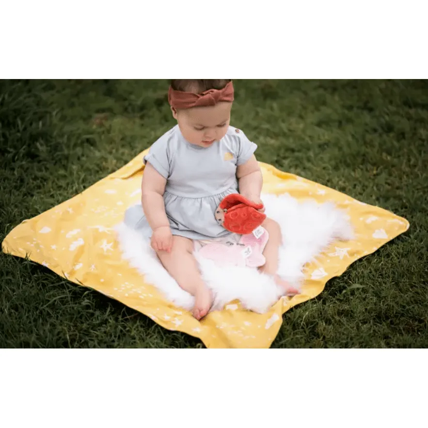 Tikiri Scrunchies- Ladybug with Crinkle