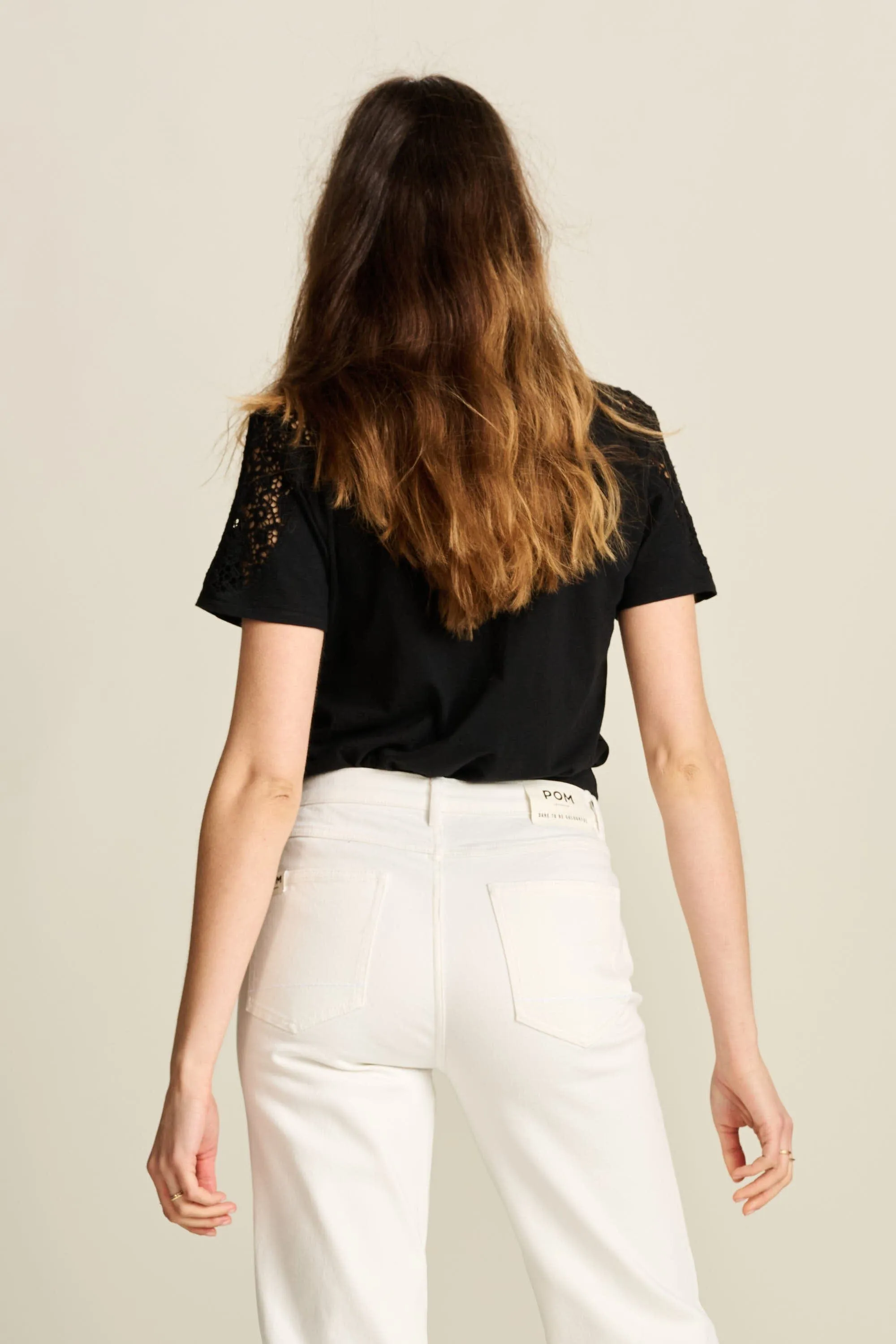 TSHIRT - Ellen Black